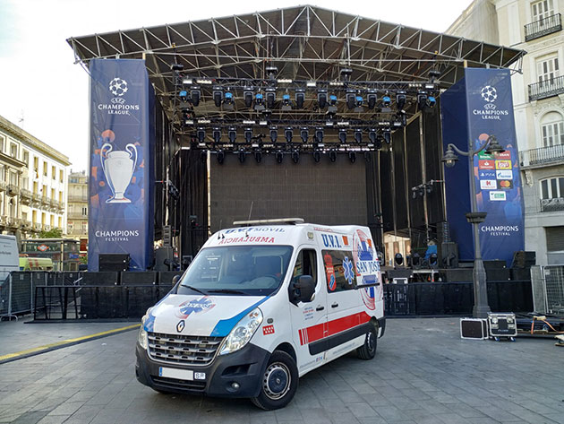 San Jos dando servicio a la Champions League